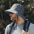 Herr Hatt | Outdoor | Bred Brätte | Justerbar Snodd