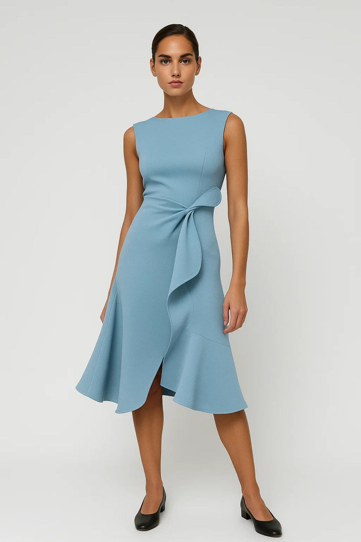 Dam Klänning | Elegant skuren | Midi Längd