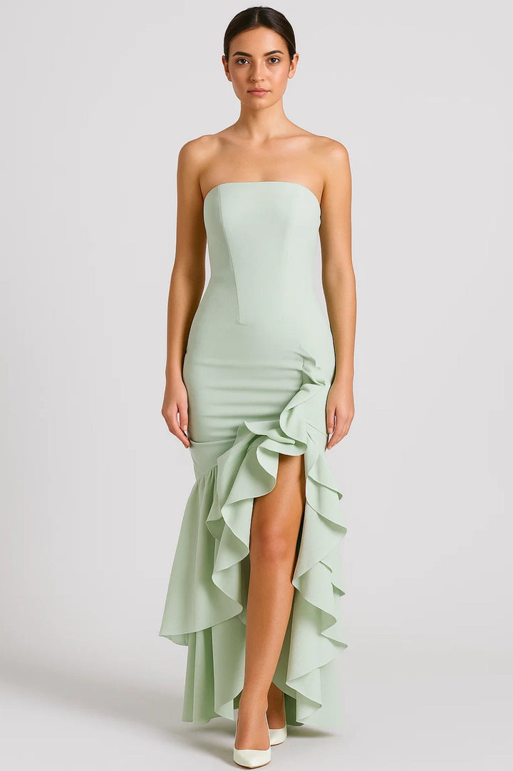 Dam Klänning | Slimfit | Strapless | Volanger