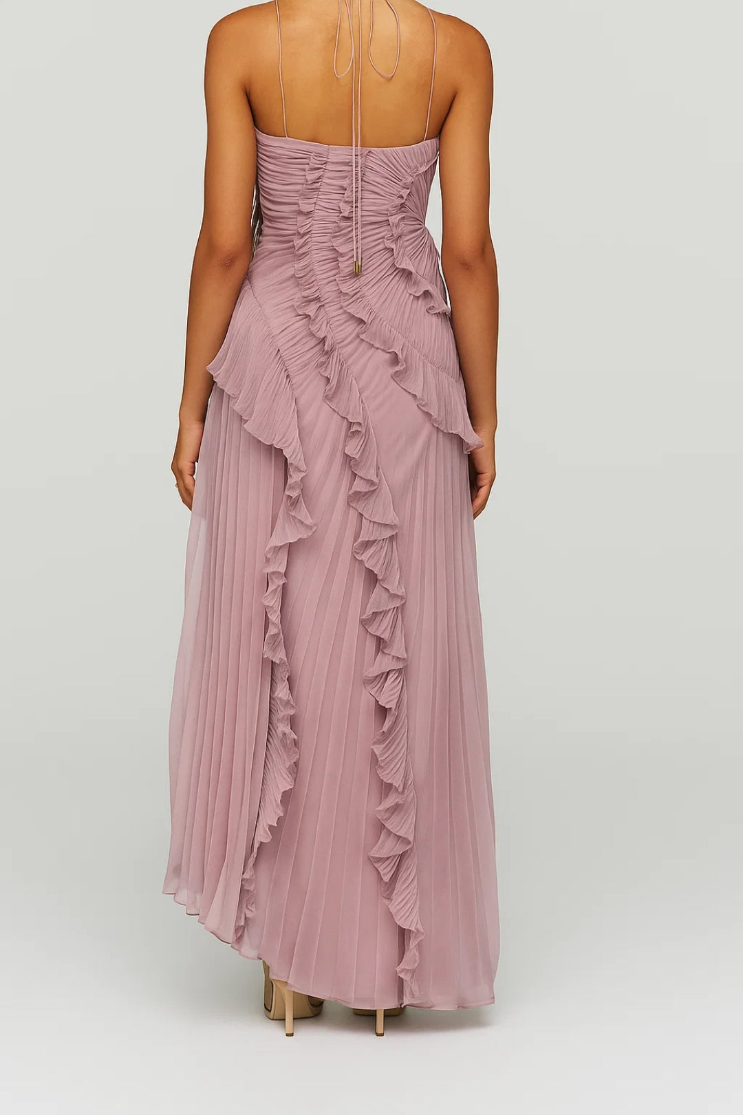 Dam Klänning | Elegant | Halterneck Volanger Midi