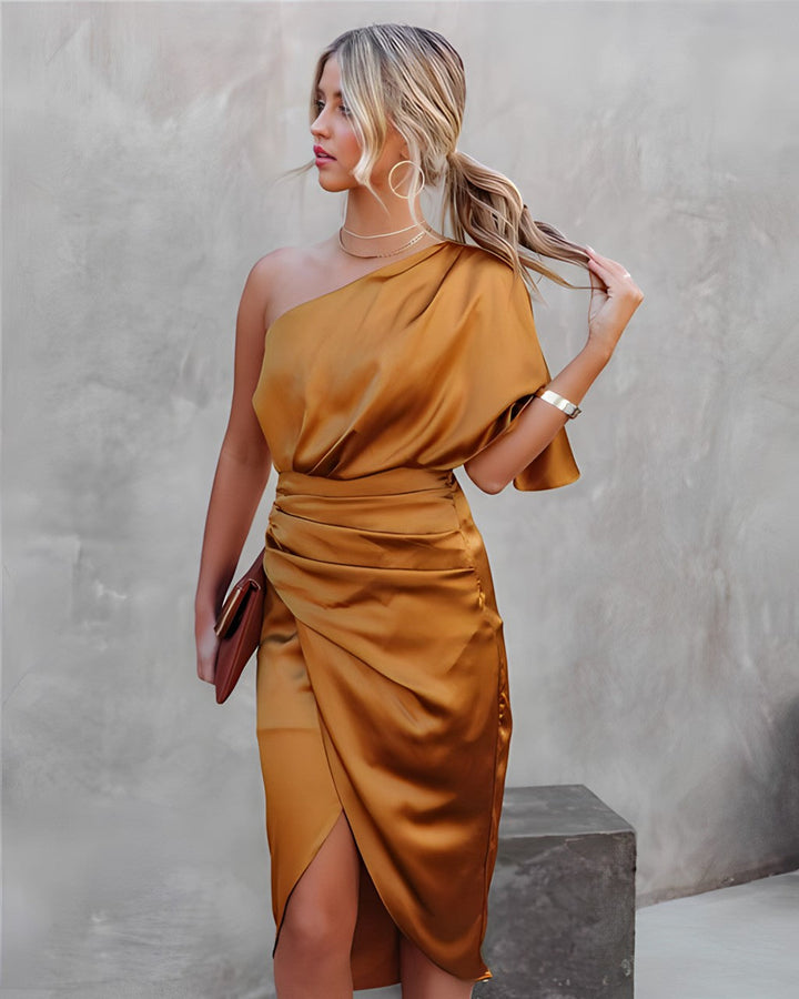 Damklänning | Elegant | Enaxlad